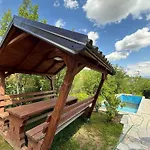 Rakovica Semesteranläggning (resort)