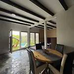 Semesteranläggning (resort) Rakovica 5*