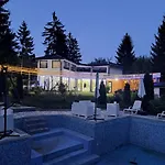 Rakovica 5*
