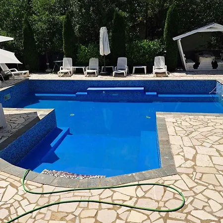 Semesteranläggning (resort) Rakovica 5*
