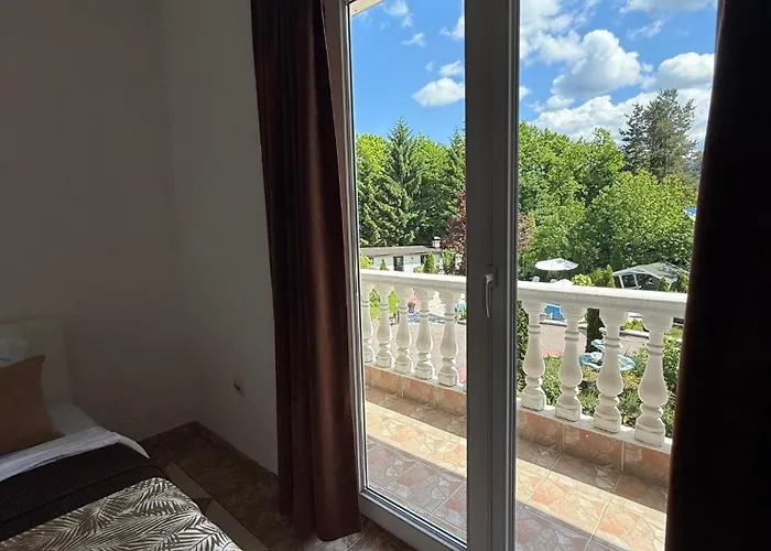 Resort Rakovica 5*